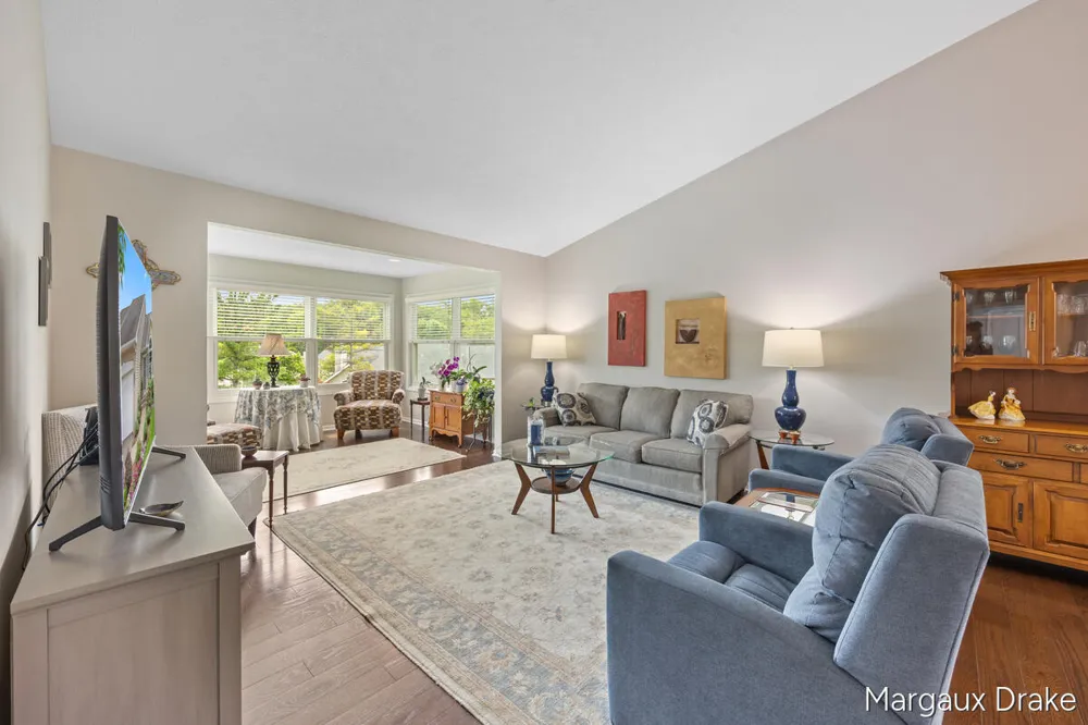 1918 Dunlin Court NE Grand Rapids, MI 49505