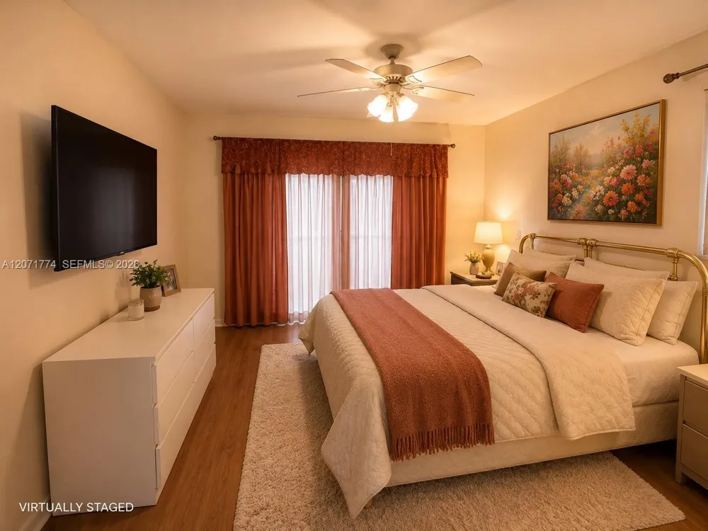 9964 Belfort Cir #201 Tamarac, FL 33321