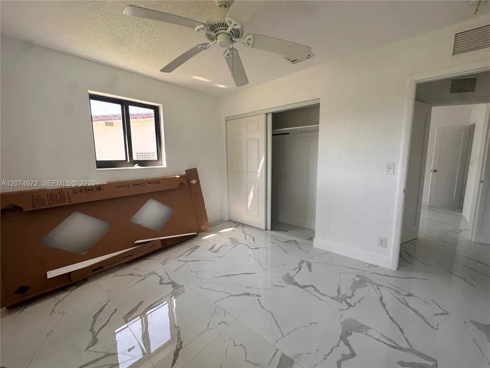 631 NW 37th Ave Lauderhill, FL 33311