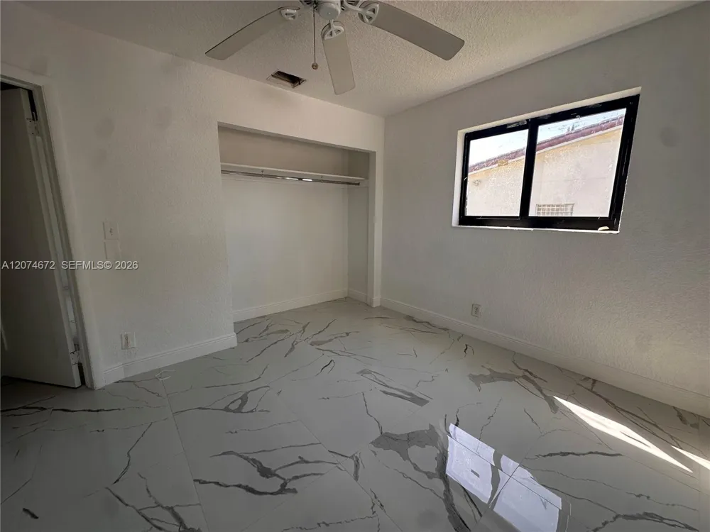 631 NW 37th Ave Lauderhill, FL 33311