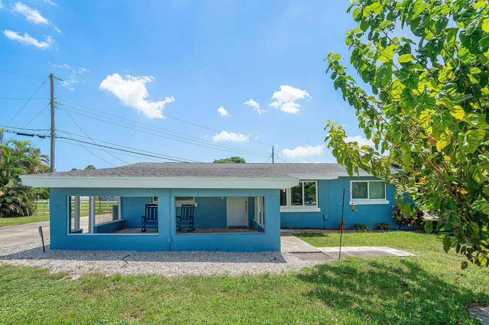 5134 CANAL ROAD West Palm Beach, FL 33415