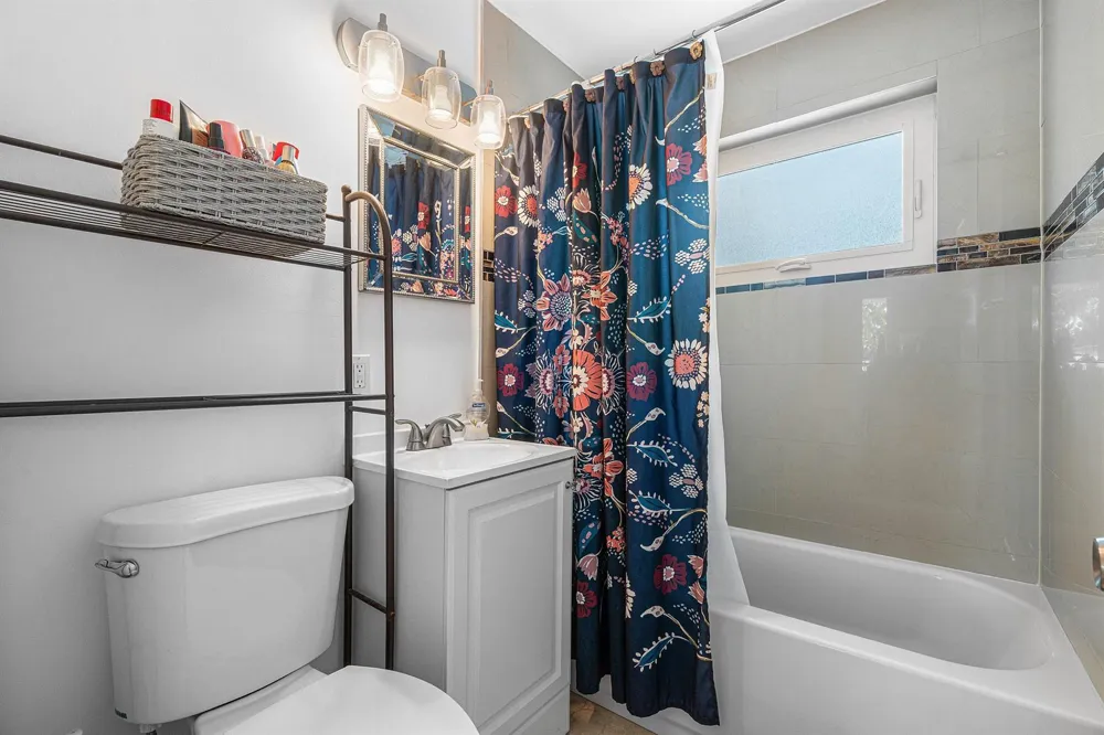 5134 CANAL ROAD West Palm Beach, FL 33415
