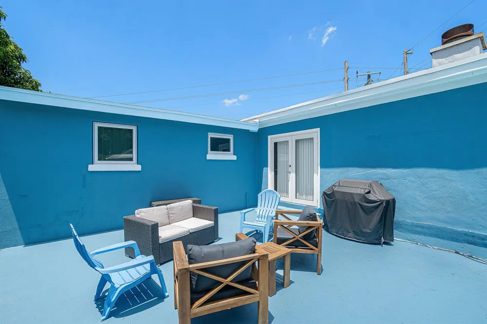 5134 CANAL ROAD West Palm Beach, FL 33415