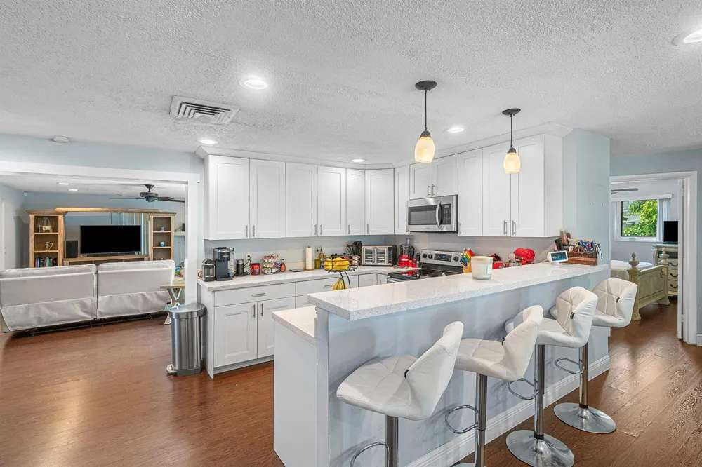5134 CANAL ROAD West Palm Beach, FL 33415