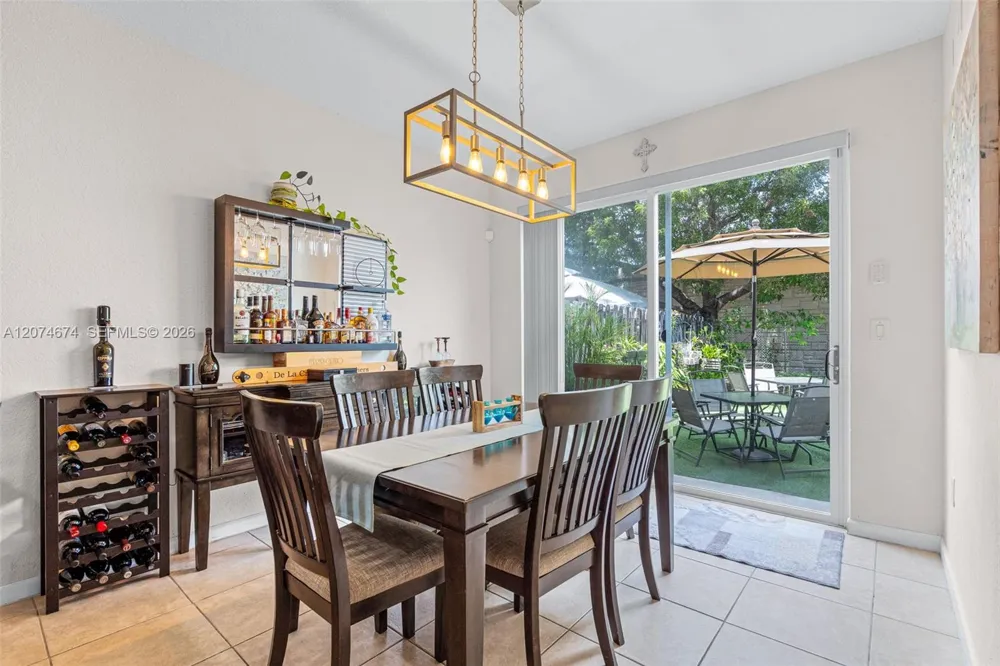 1034 NE 30th Ave Homestead, FL 33033