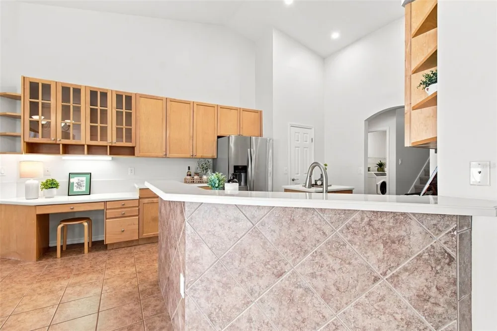 10260 SHADOW BRANCH DRIVE Tampa, FL 33647