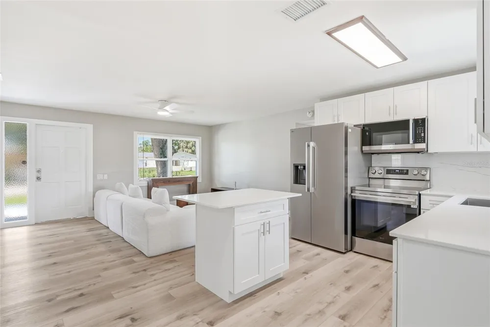 5512 96TH AVENUE Pinellas Park, FL 33782