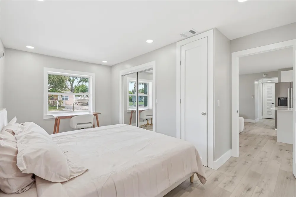 5512 96TH AVENUE Pinellas Park, FL 33782