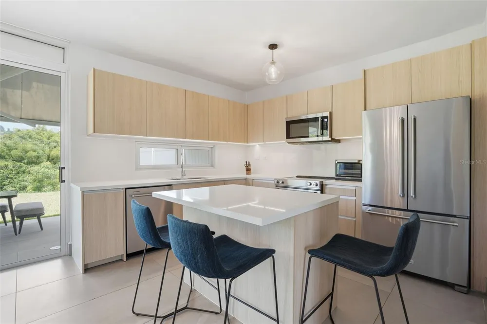 Cll 11 URB. BELMONT #32 Guaynabo, PR 00969