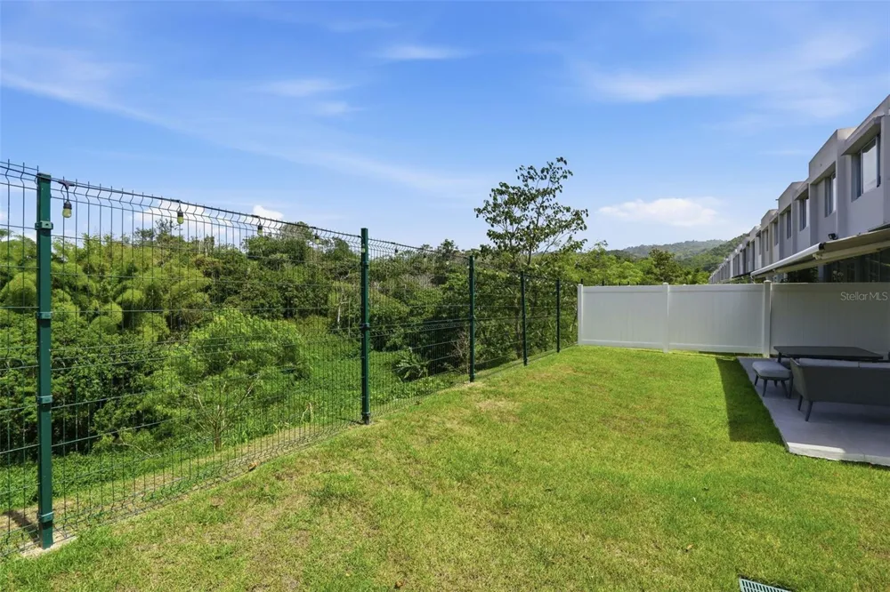 Cll 11 URB. BELMONT #32 Guaynabo, PR 00969