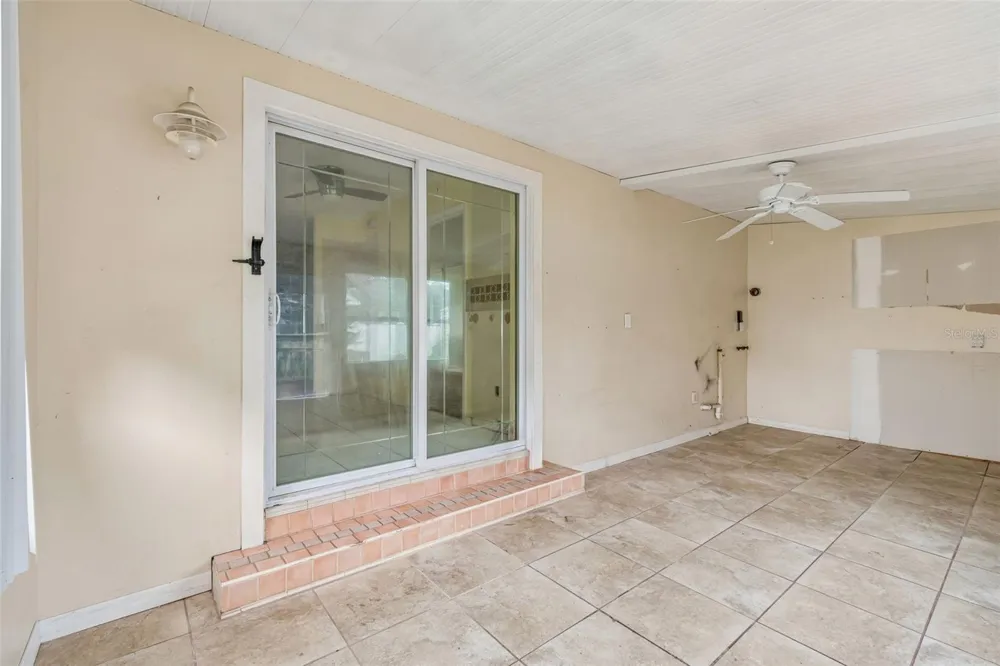 38621 NORTH AVENUE Zephyrhills, FL 33542