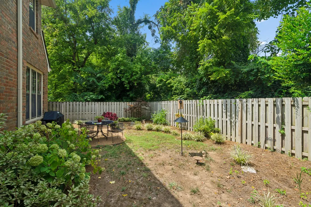 1922 Randolph Pl Nashville, TN 37215