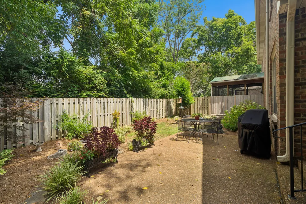 1922 Randolph Pl Nashville, TN 37215