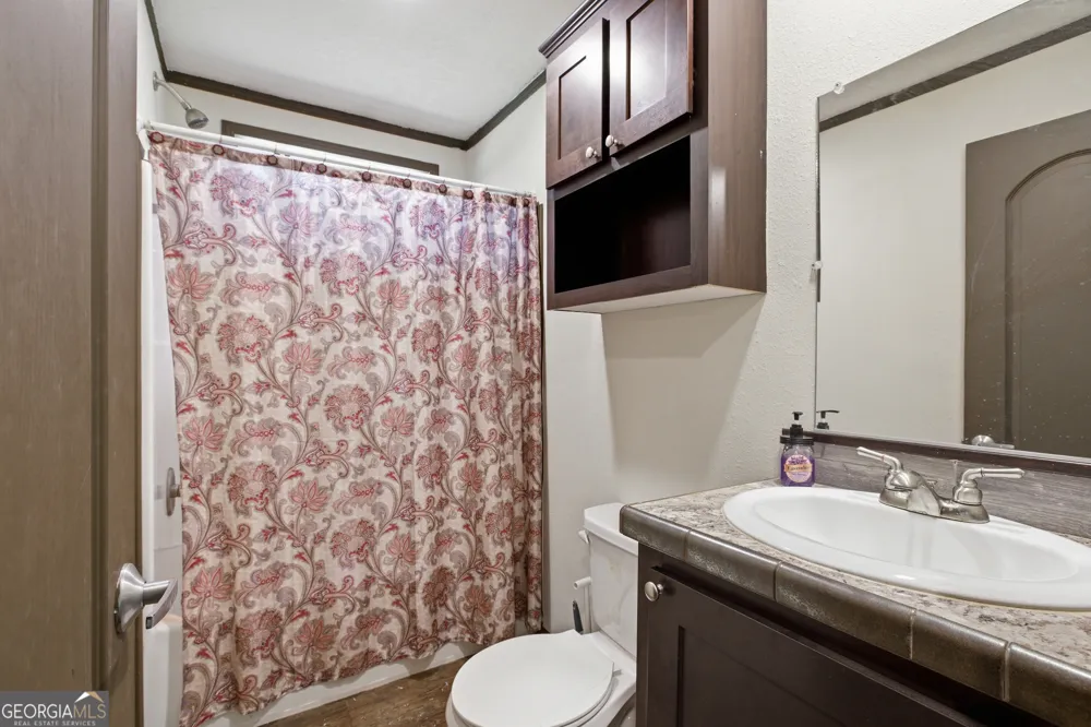 490 Gumlog Creek RD Martin, GA 30557