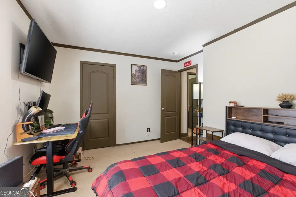 490 Gumlog Creek RD Martin, GA 30557