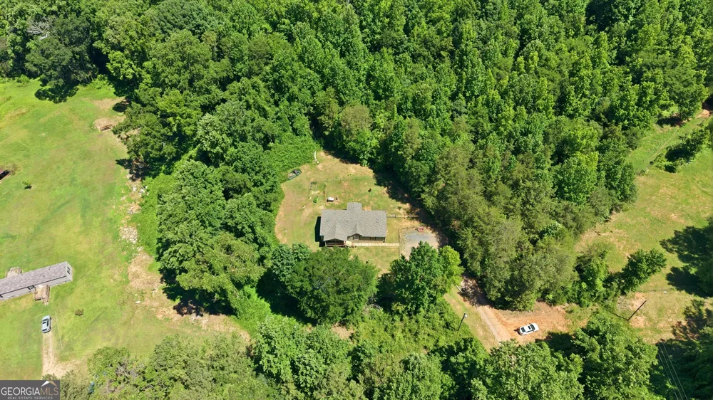 490 Gumlog Creek RD Martin, GA 30557
