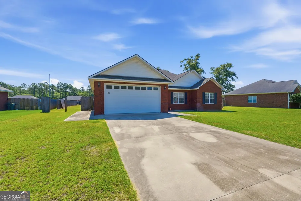 94 Taylor Wells LN Hinesville, GA 31313