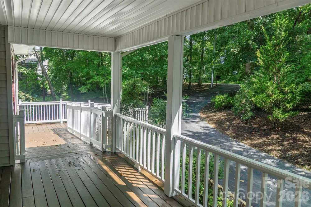 15 Pete Luther Road Candler, NC 28715