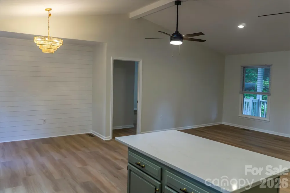 15 Pete Luther Road Candler, NC 28715