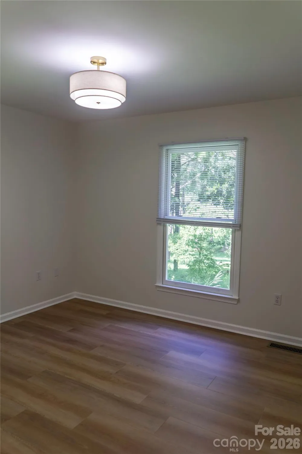 15 Pete Luther Road Candler, NC 28715