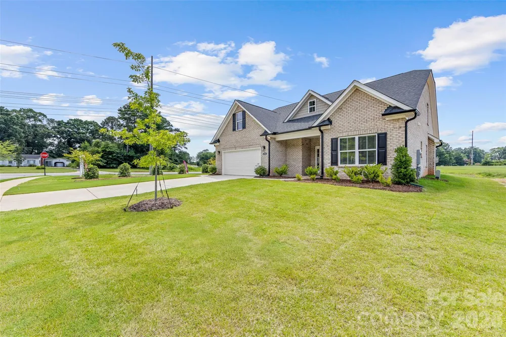 1270 Archer Loop #30 Waxhaw, NC 28173