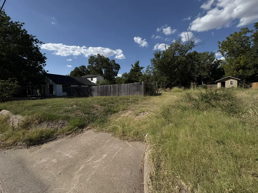 713 E Jefferson Street Waxahachie, TX 75165