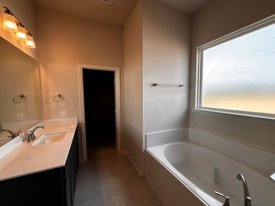 141 Pheasant Run Drive New Fairview, TX 76078