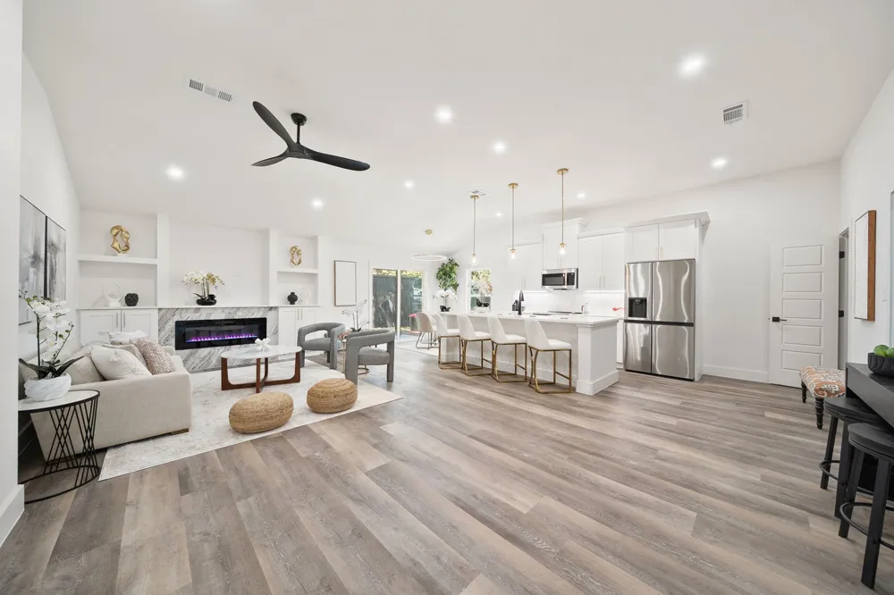 1309 Shady Hollow Euless, TX 76039