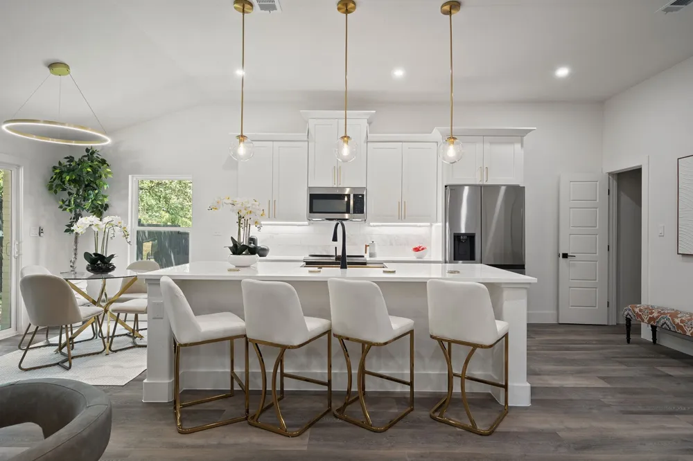 1309 Shady Hollow Euless, TX 76039