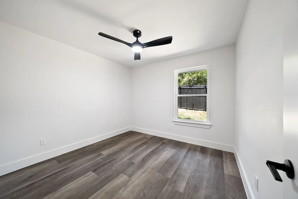 1309 Shady Hollow Euless, TX 76039