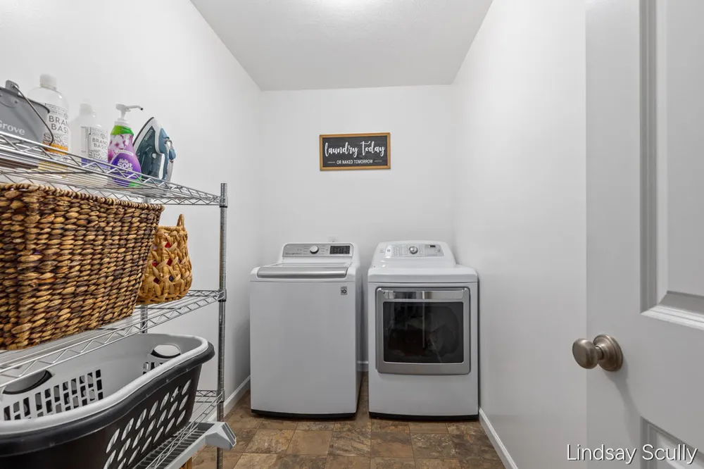 363 Minstehr Drive Middleville, MI 49333
