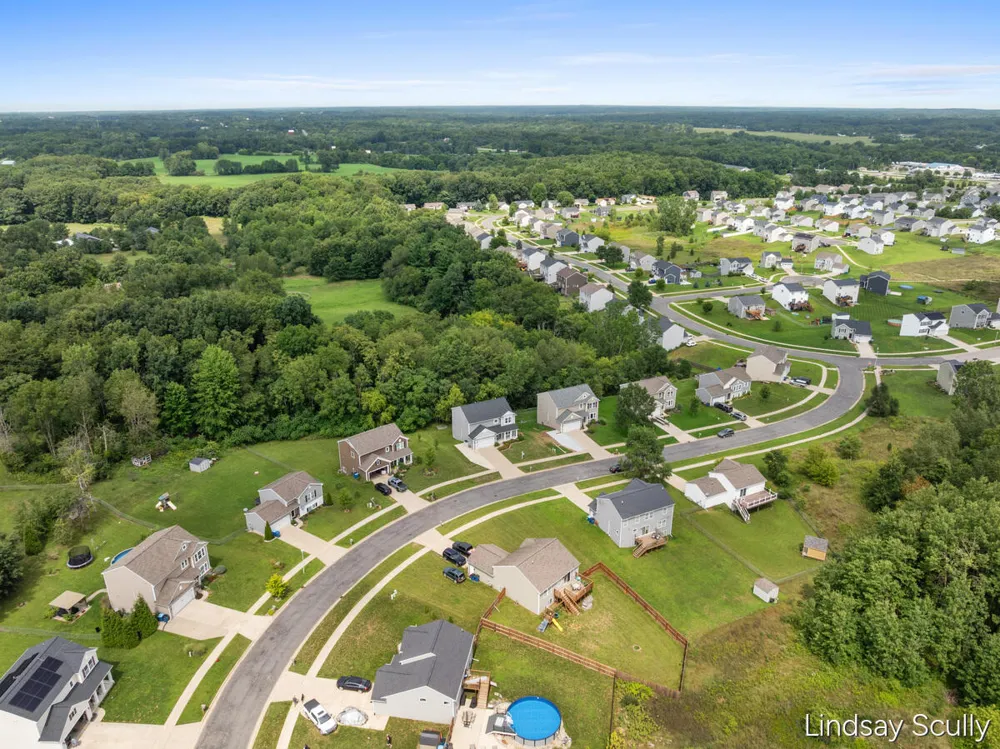 363 Minstehr Drive Middleville, MI 49333