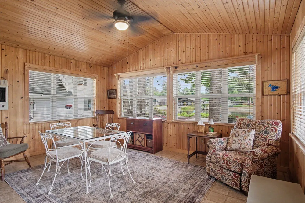 8570 Cochise Drive Howard City, MI 49329