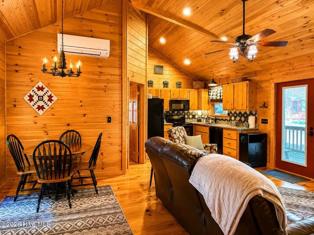 22 Mint Lane Murphy, NC 28906