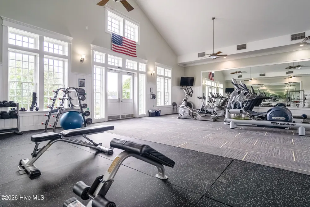 326 Spicer Lake Drive Holly Ridge, NC 28445