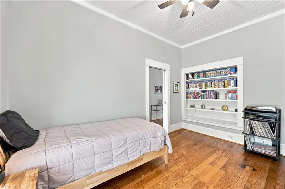 306 Ninth Street Mebane, NC 27302