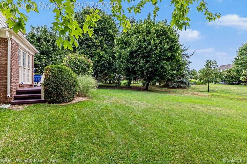 1724 Foresthill Drive Rochester Hills City, MI 48306