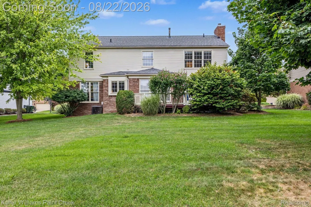 1724 Foresthill Drive Rochester Hills City, MI 48306