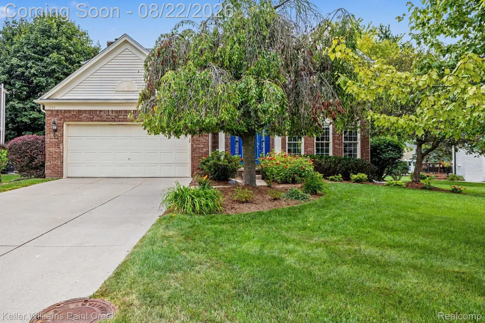 1724 Foresthill Drive Rochester Hills City, MI 48306
