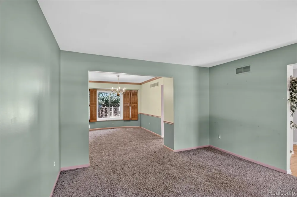 41926 Pocatello Drive Canton Charter Township, MI 48187
