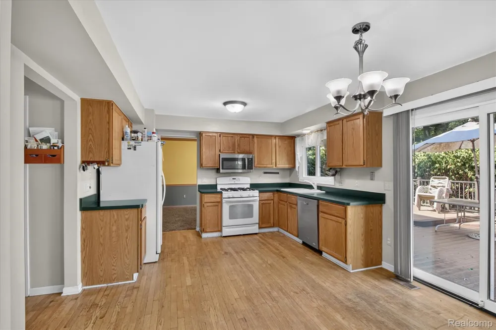 41926 Pocatello Drive Canton Charter Township, MI 48187