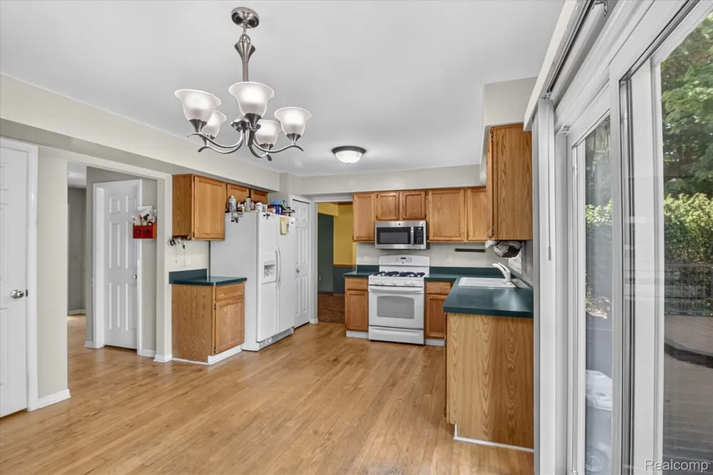 41926 Pocatello Drive Canton Charter Township, MI 48187