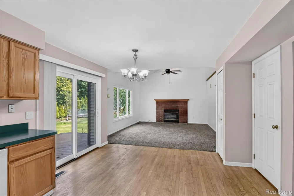 41926 Pocatello Drive Canton Charter Township, MI 48187