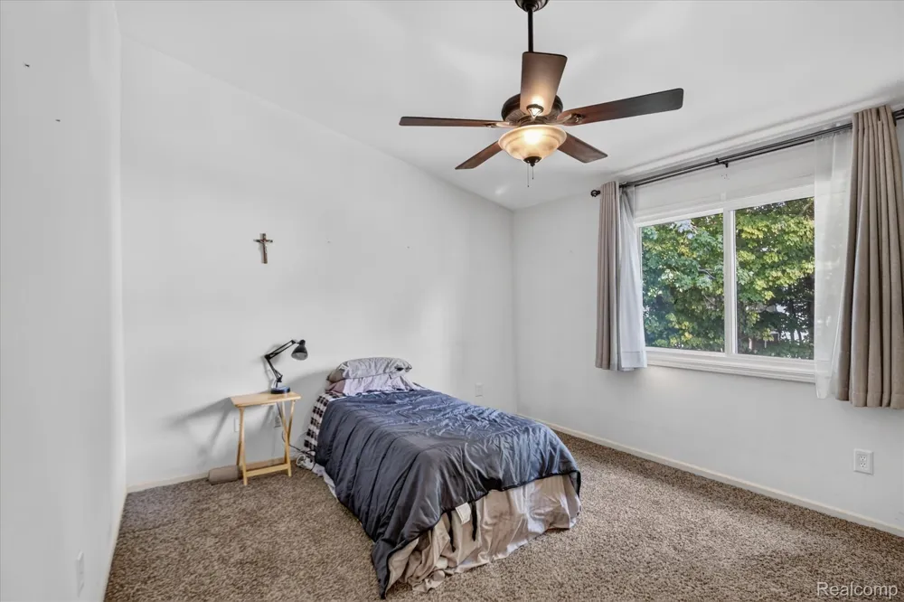 41926 Pocatello Drive Canton Charter Township, MI 48187