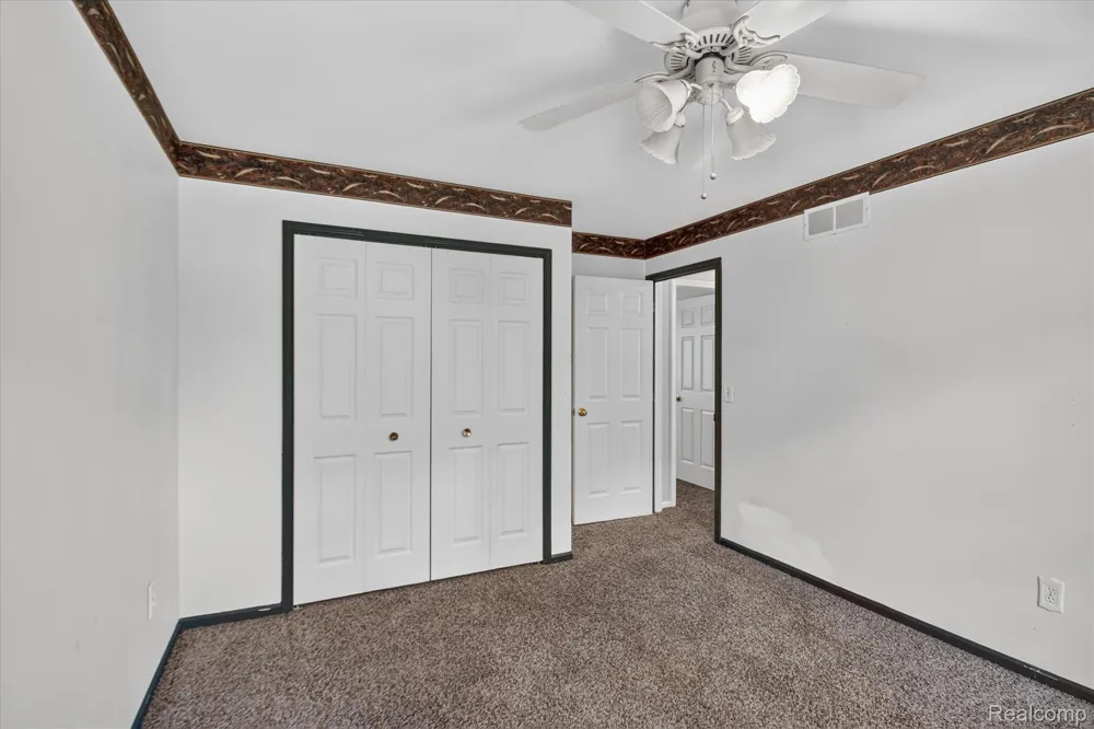 41926 Pocatello Drive Canton Charter Township, MI 48187