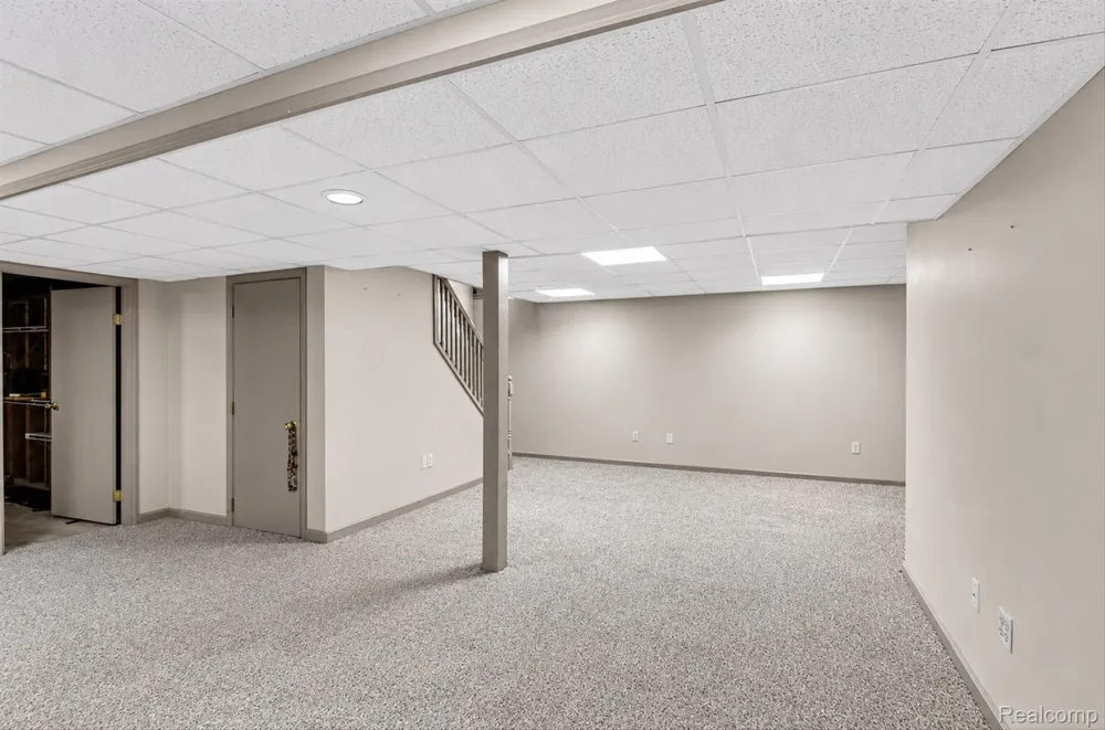 41926 Pocatello Drive Canton Charter Township, MI 48187