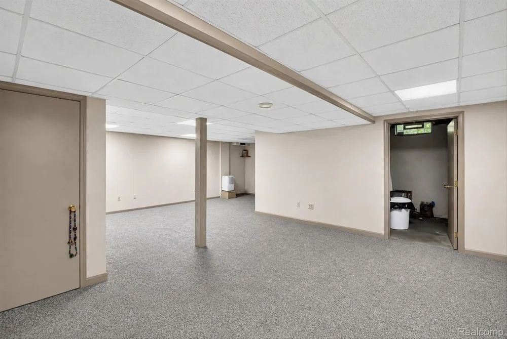 41926 Pocatello Drive Canton Charter Township, MI 48187