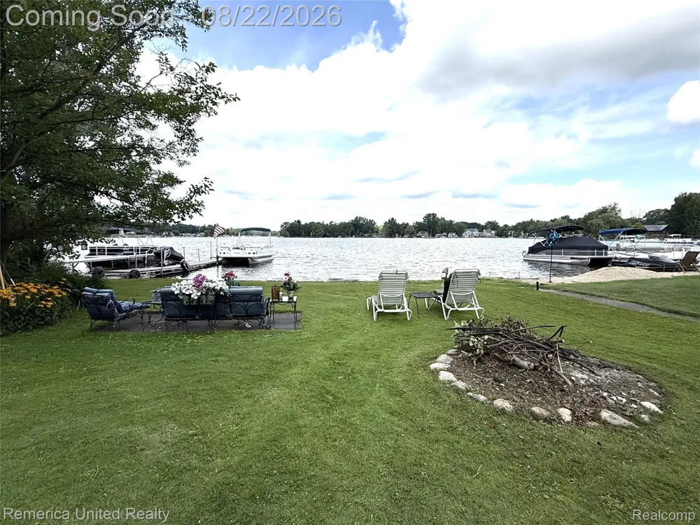 12035 Read Road Hartland Township, MI 48430