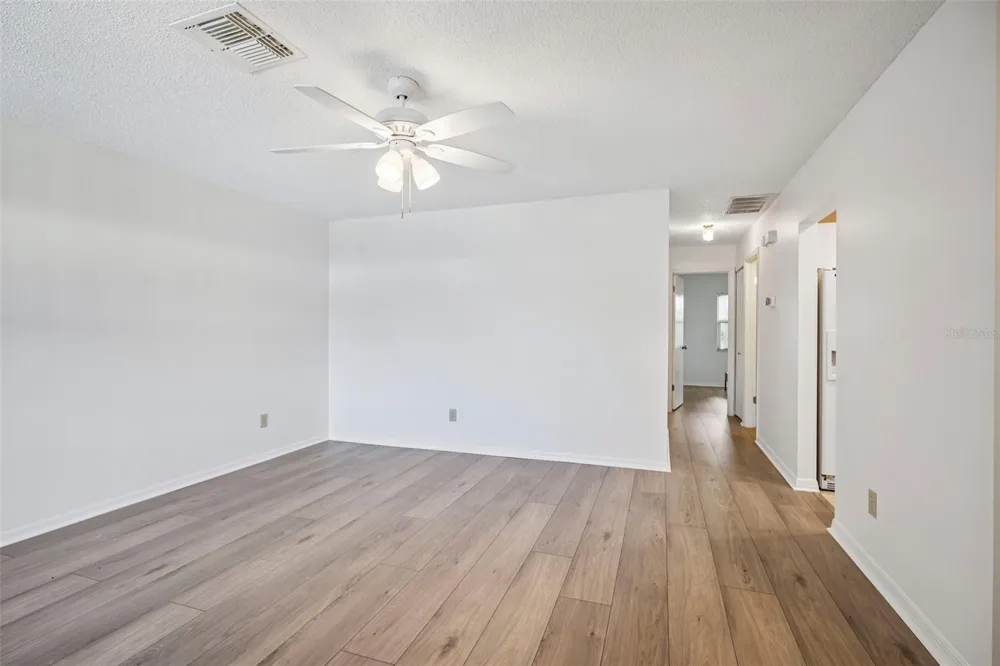 2224 GRENADIER DRIVE Sun City Center, FL 33573