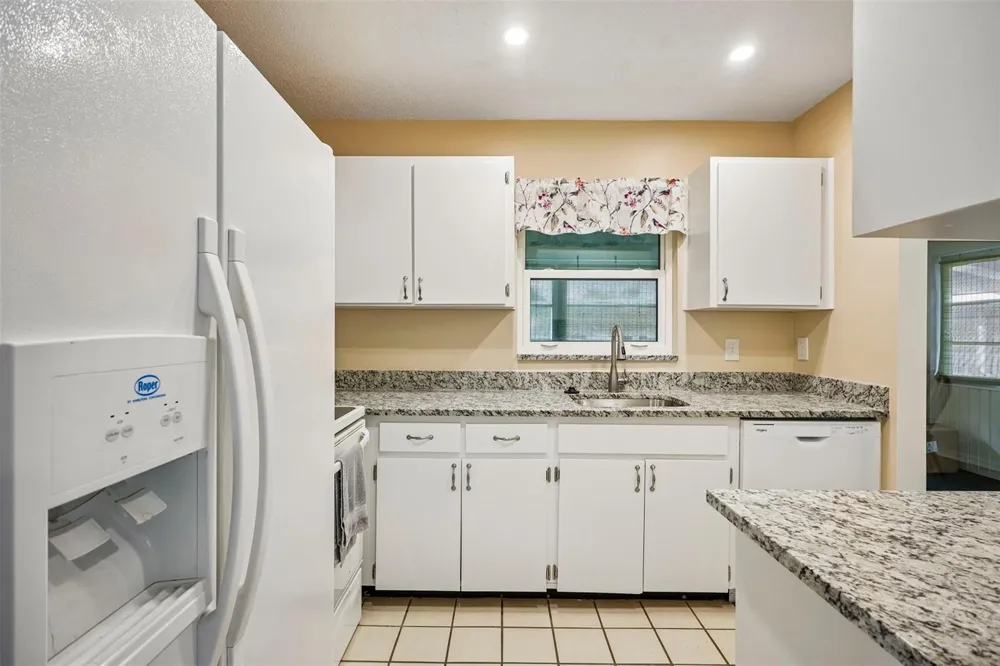 2224 GRENADIER DRIVE Sun City Center, FL 33573